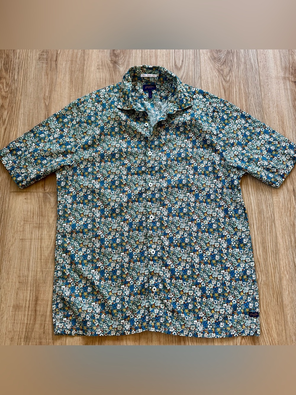 Good Man Brand Short Sleeve Floral Button-Down Shirt in Green and Blue